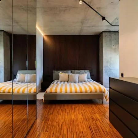 Stunning With Pool *