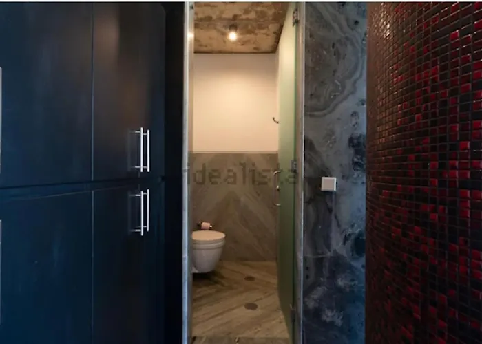 Stunning With Pool Appartement